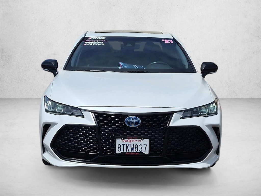 Used 2021 Toyota Avalon Hybrid XSE Sedan
