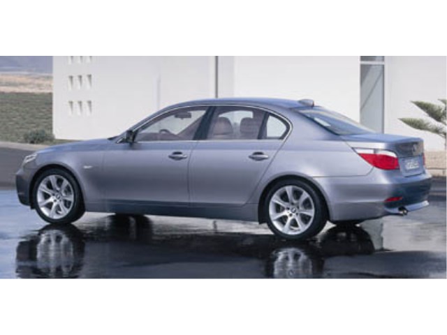  BMW 530i