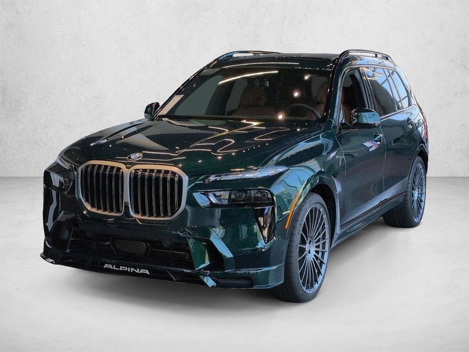 2026 BMW X7 ALPINA XB7's photo