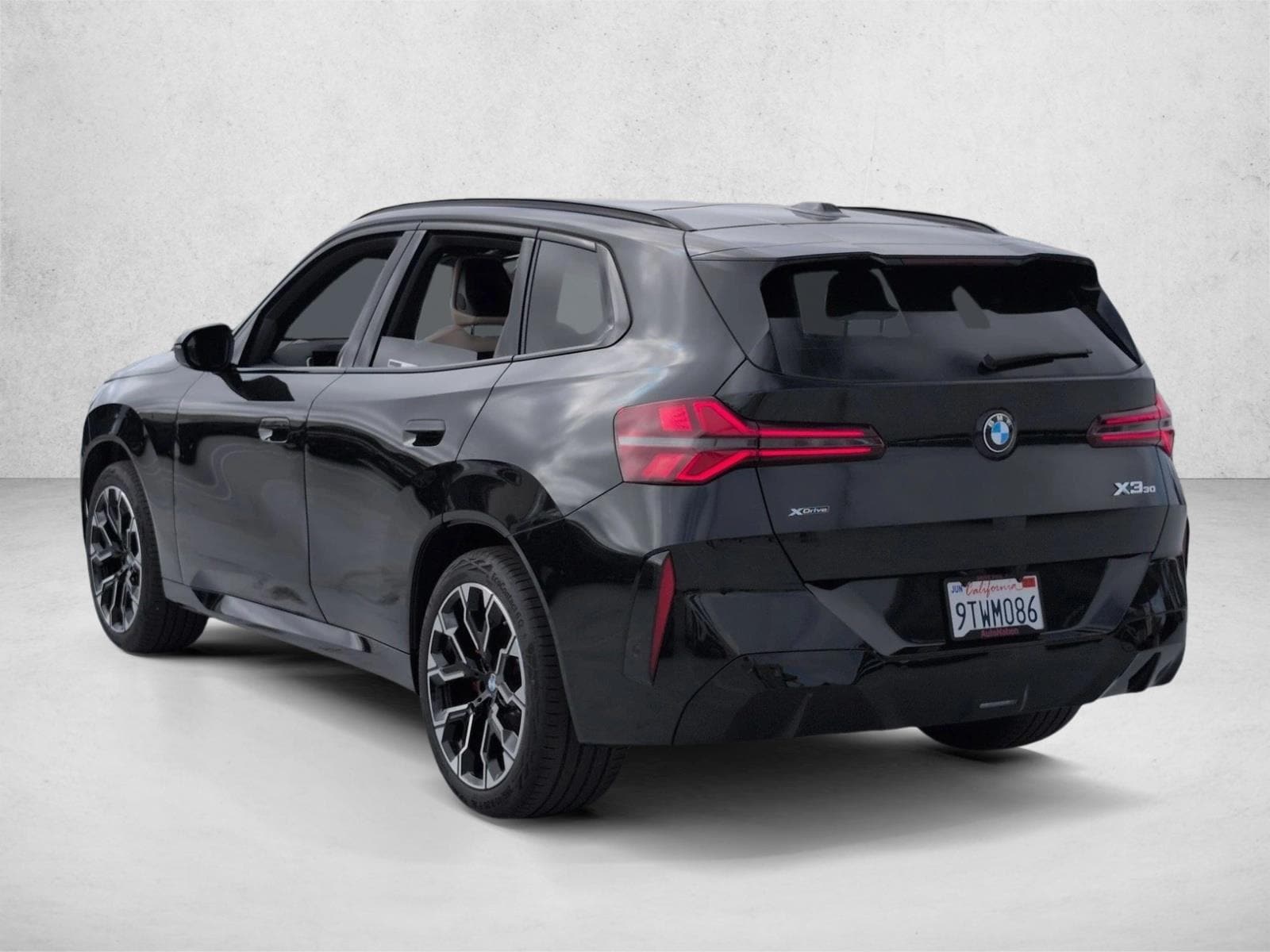 2025 BMW X3 30 xDrive photo 3