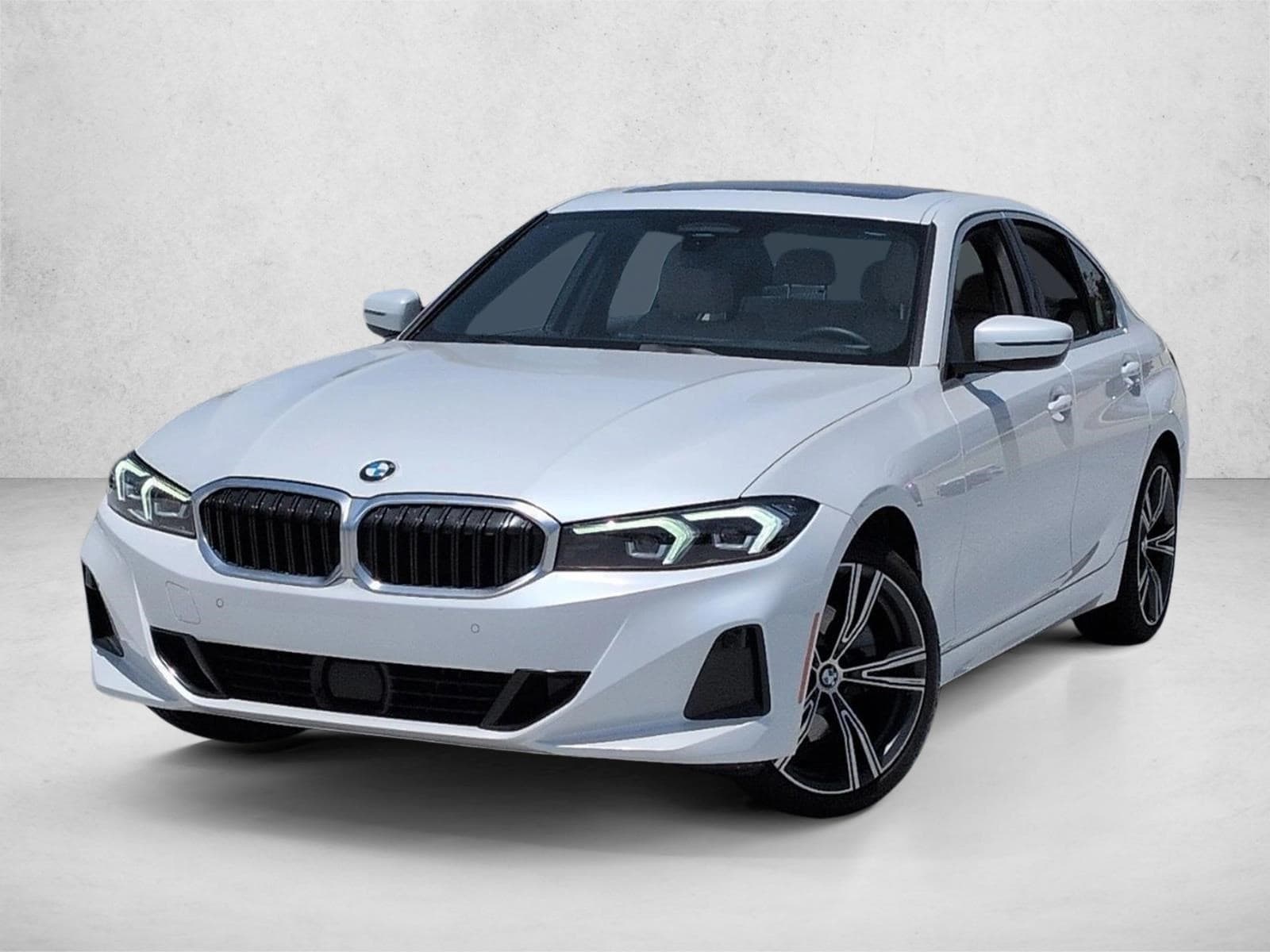 2024 BMW 3 Series 330i Sedan's photo