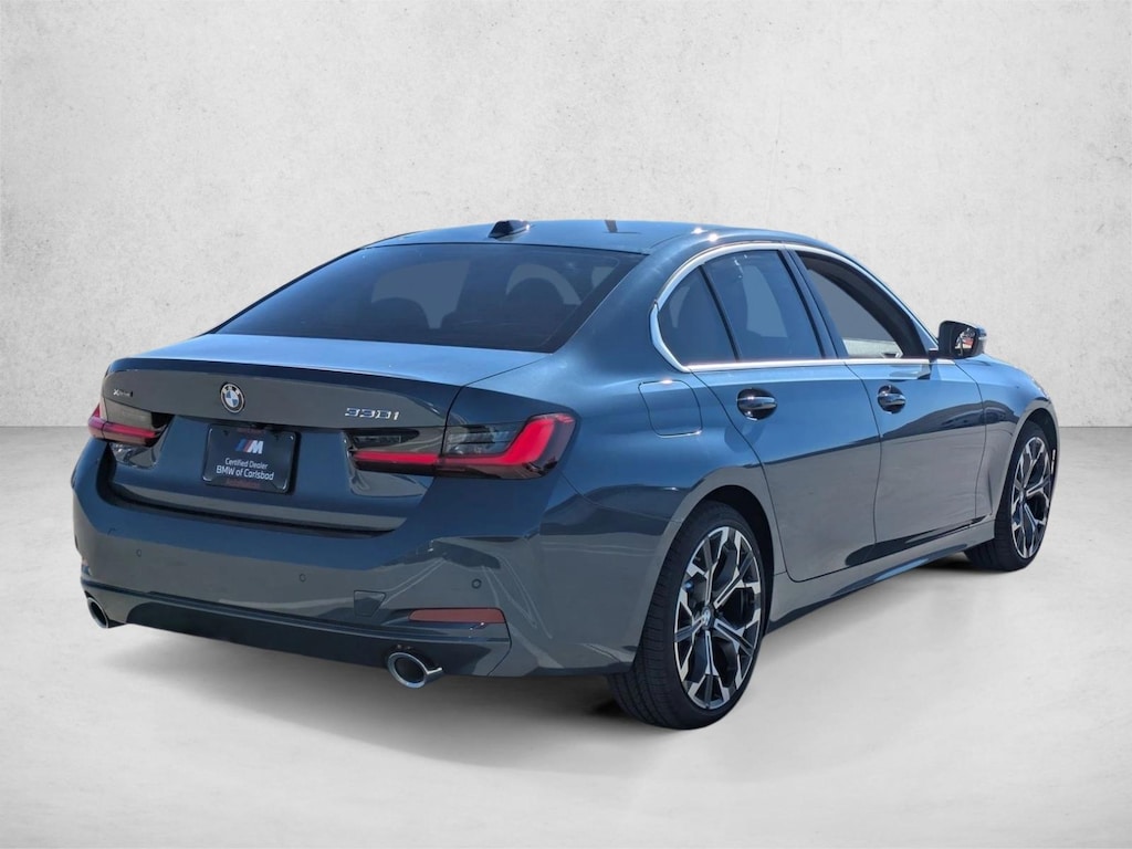 New 2026 BMW 330i xDrive Sedan