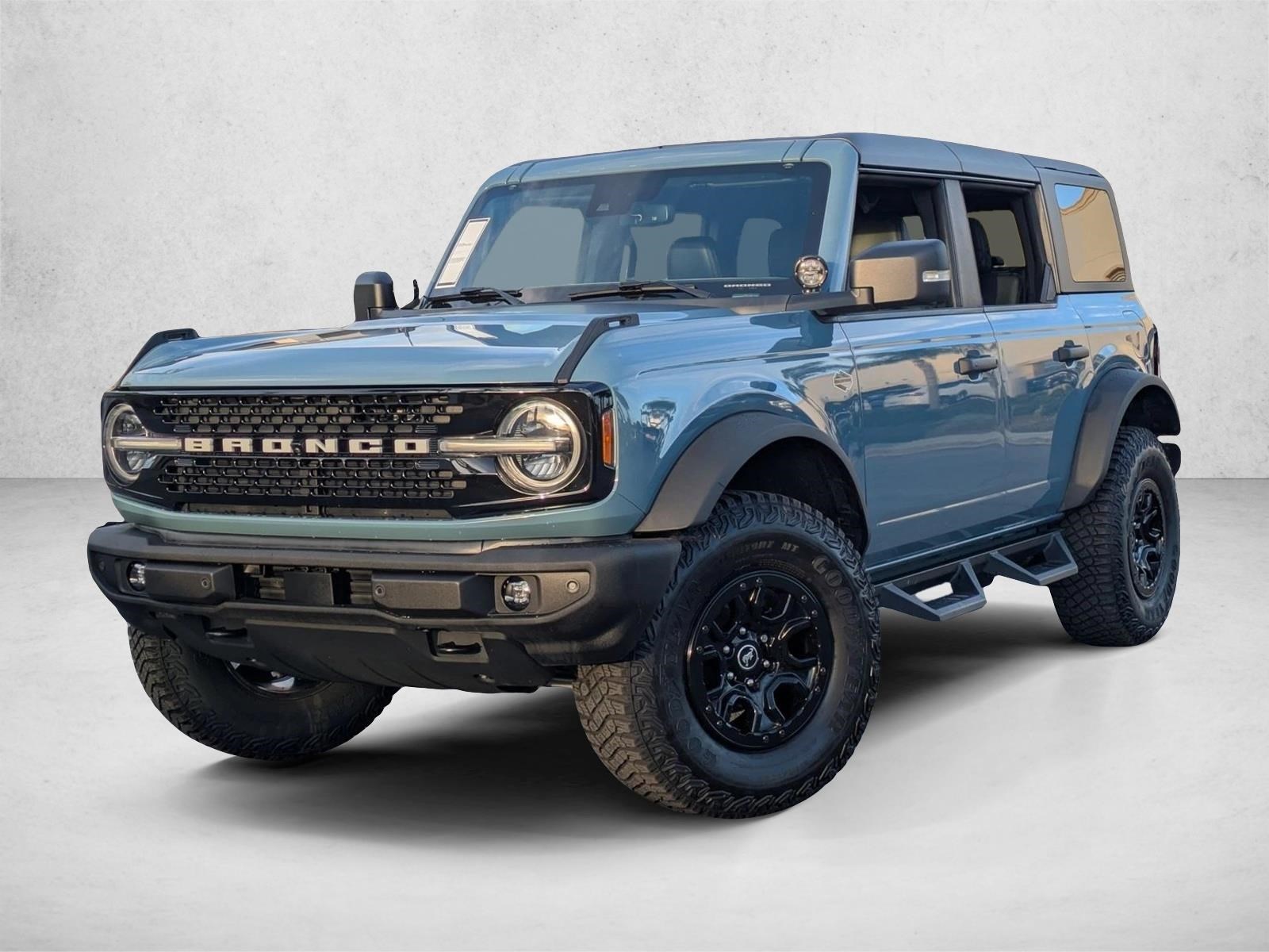 2022 Ford Bronco 4-Door Wildtrak's photo