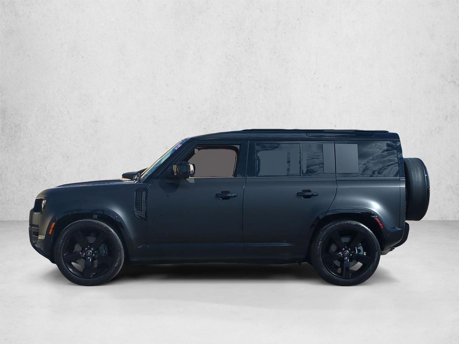 2025 Land Rover Defender 110 X-Dynamic SE photo 2