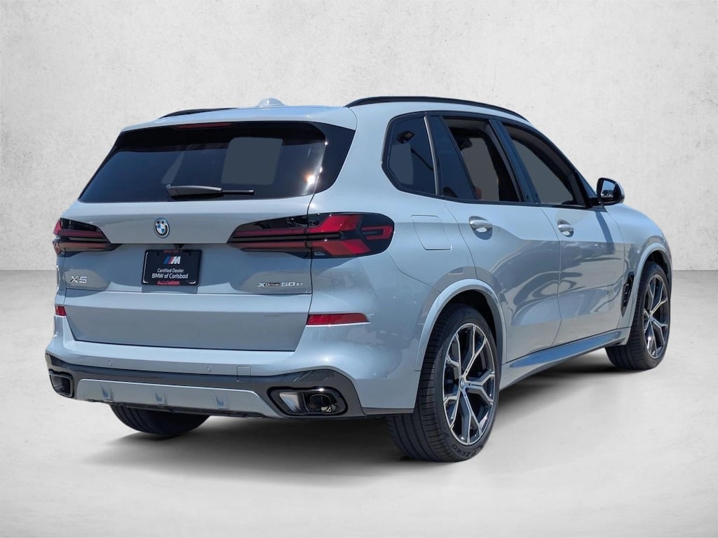 New 2026 BMW X5 PHEV xDrive50e SUV