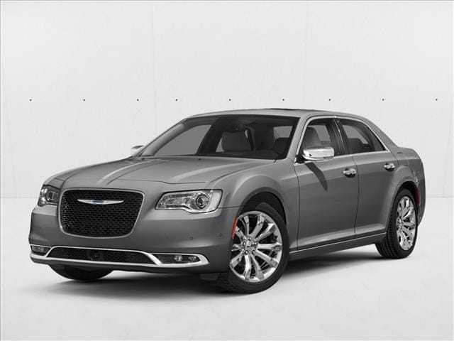 2018 Chrysler 300 Limited's photo