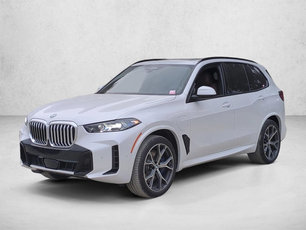 New 2026 BMW X5 PHEV xDrive50e SUV