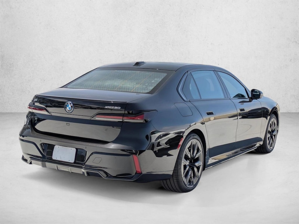 New 2025 BMW i7 xDrive60 Sedan
