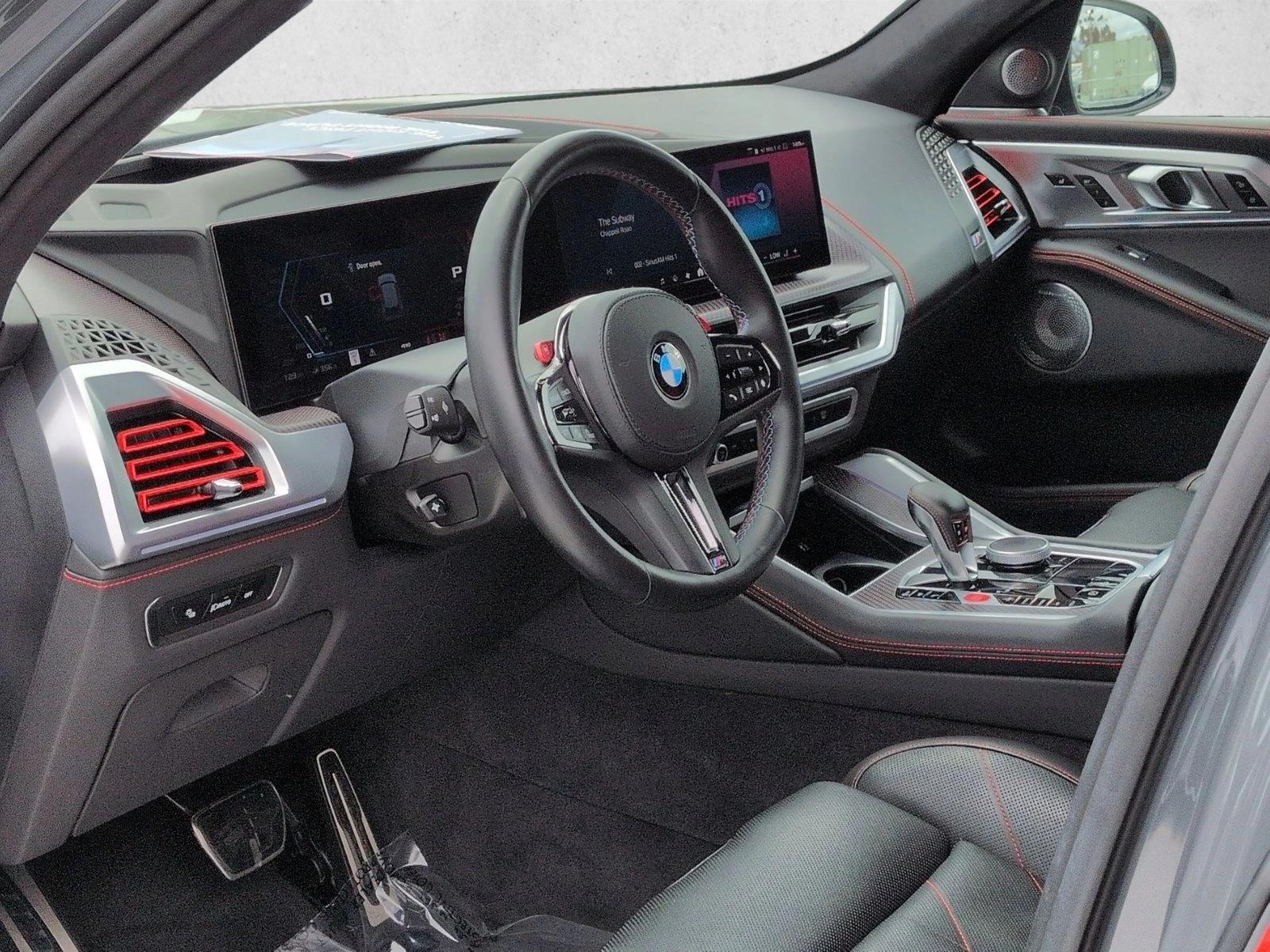 2024 BMW XM Base - Photo 10