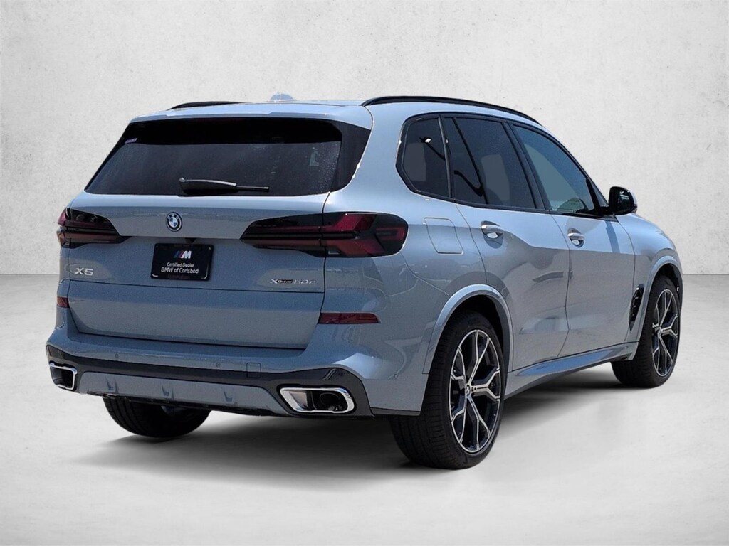 New 2026 BMW X5 PHEV xDrive50e SUV