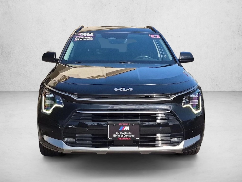 Used 2023 Kia Niro SX SUV