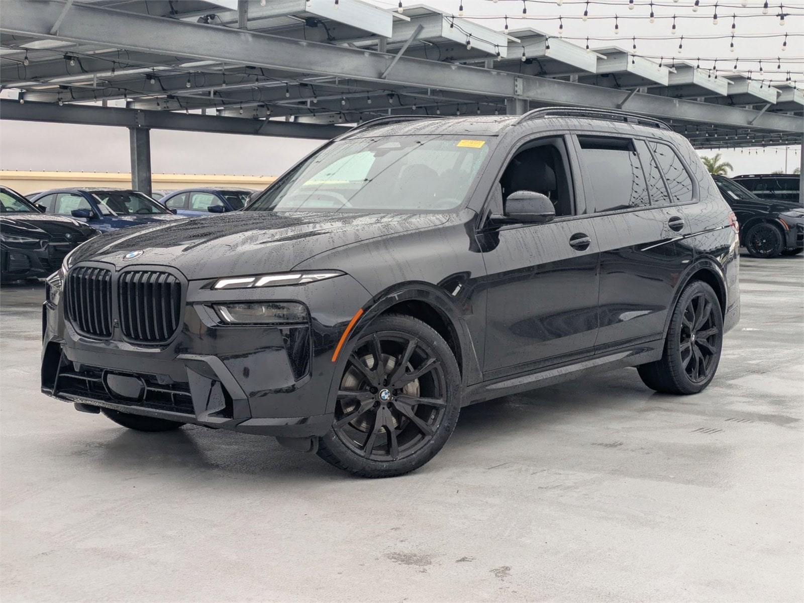 2023 BMW X7 40i's photo