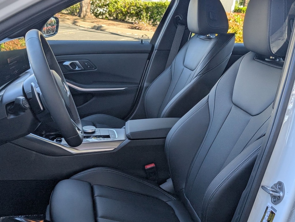 New 2026 BMW 330i Sedan