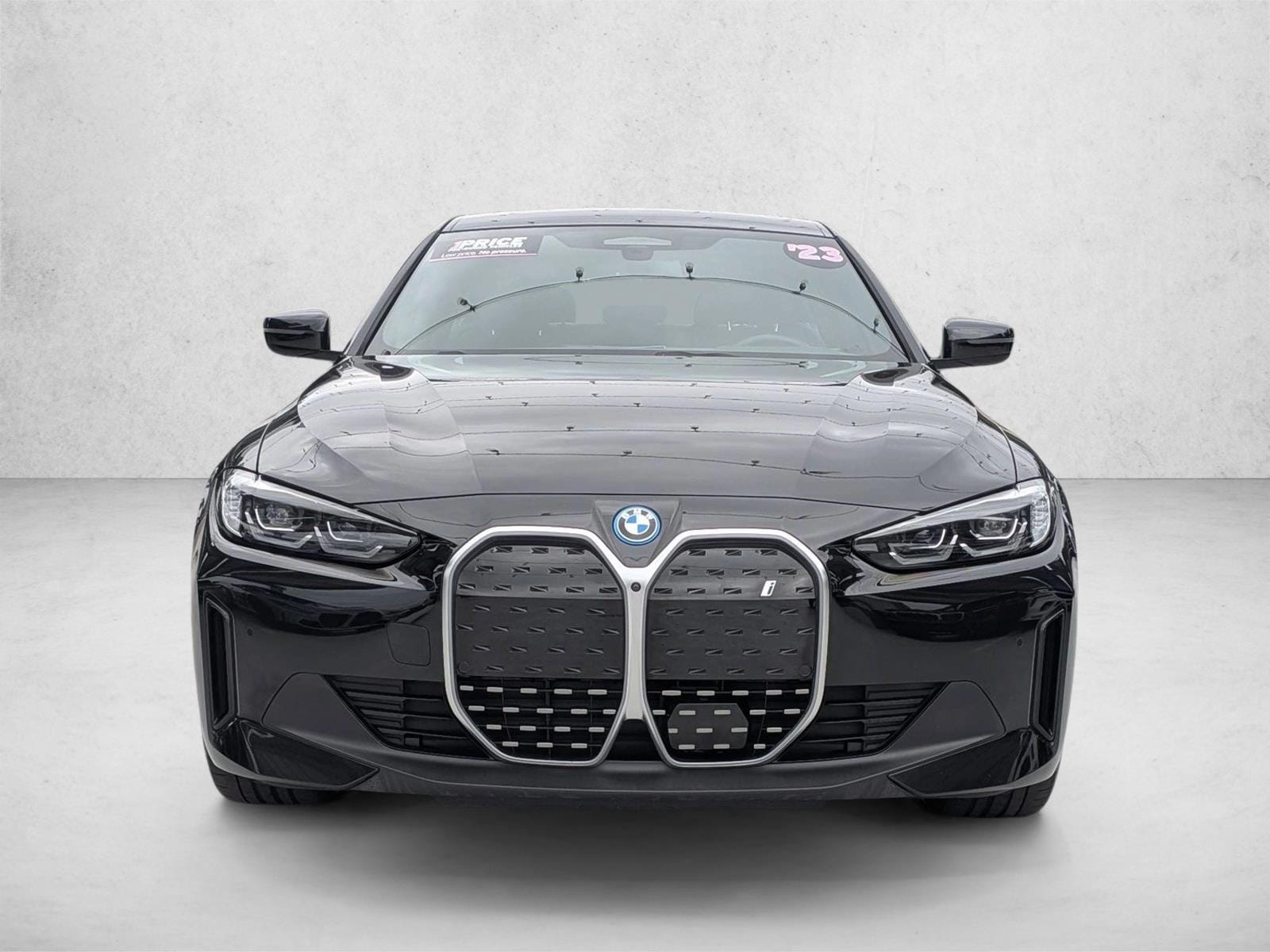 2023 BMW i4 eDrive35 photo 2