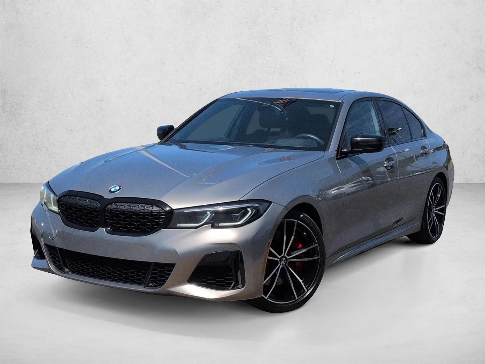 2022 BMW 3 Series M340i Sedan's photo