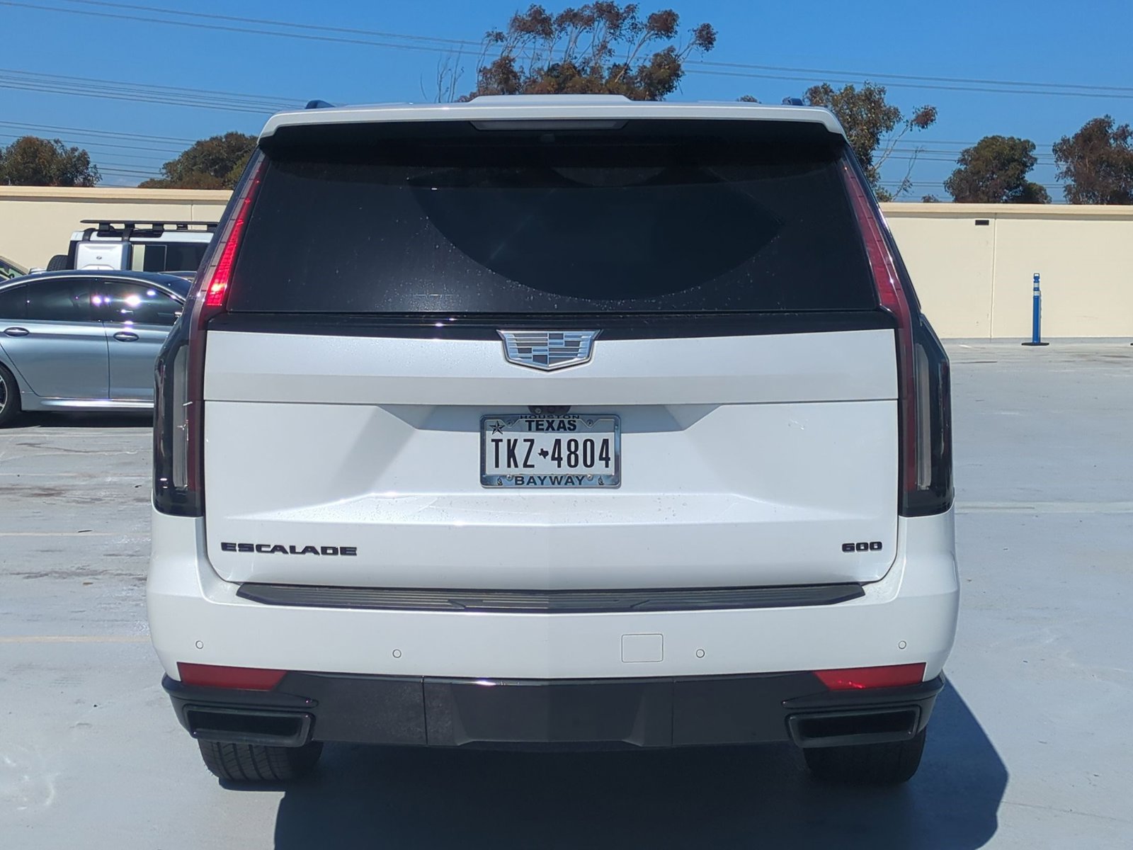 2023 Cadillac Escalade ESV Sport Platinum photo 4