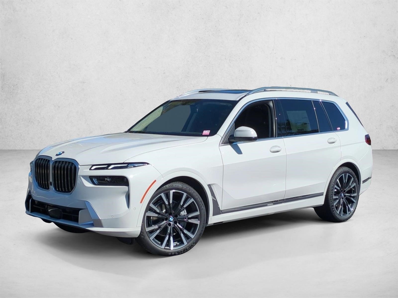 2026 BMW X7 40i's photo