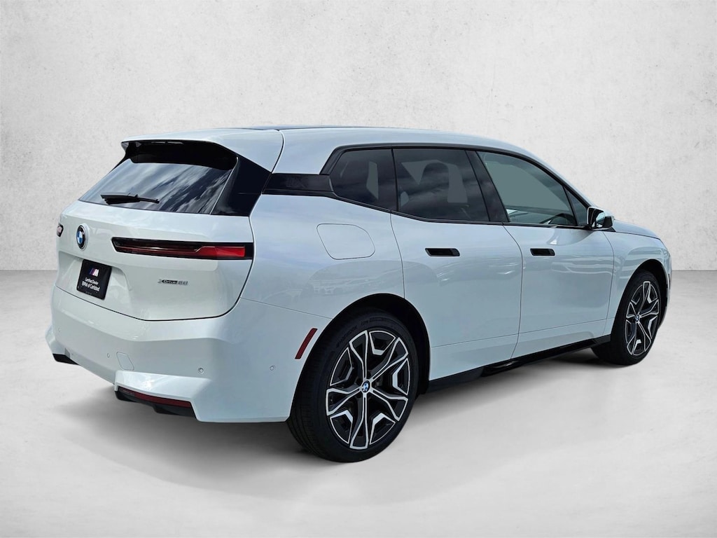 New 2026 BMW iX xDrive60 SUV