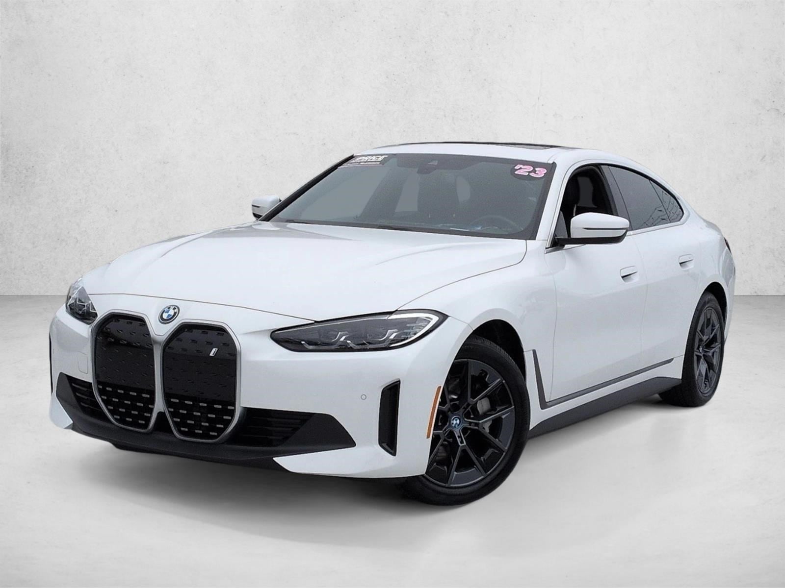 2023 BMW i4 eDrive35's photo