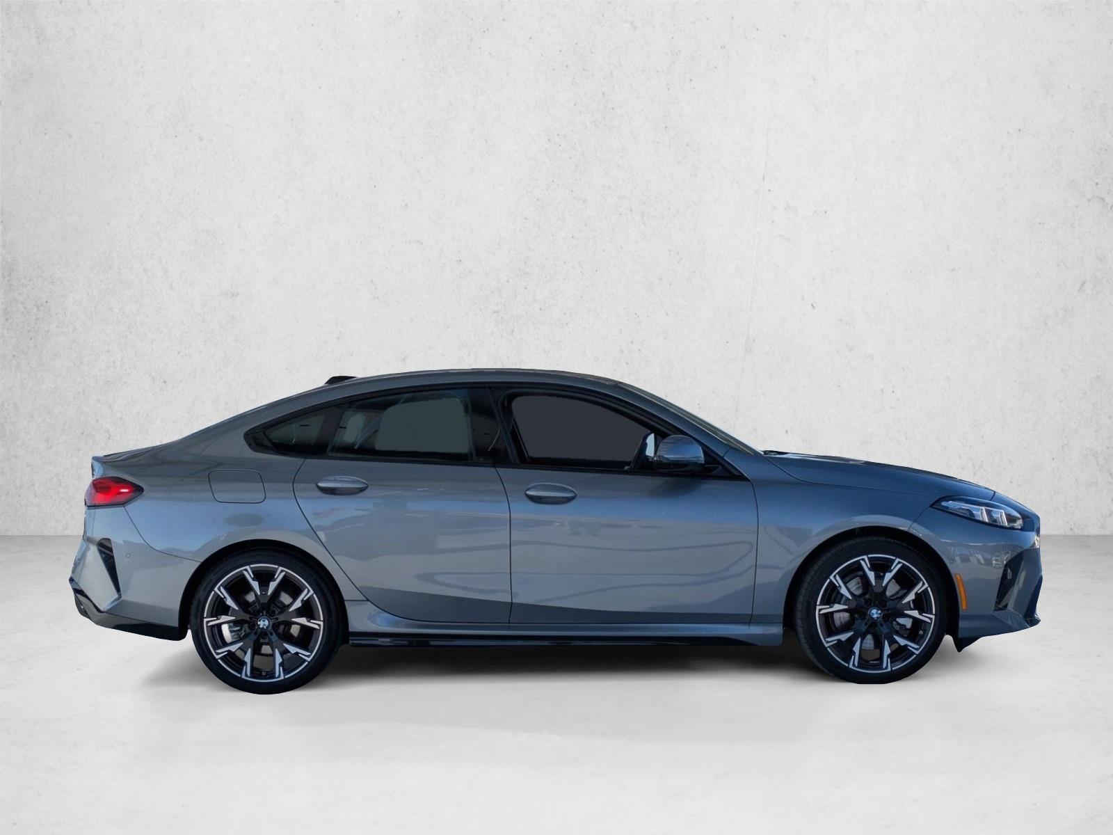 2025 BMW 228i xDrive photo 3