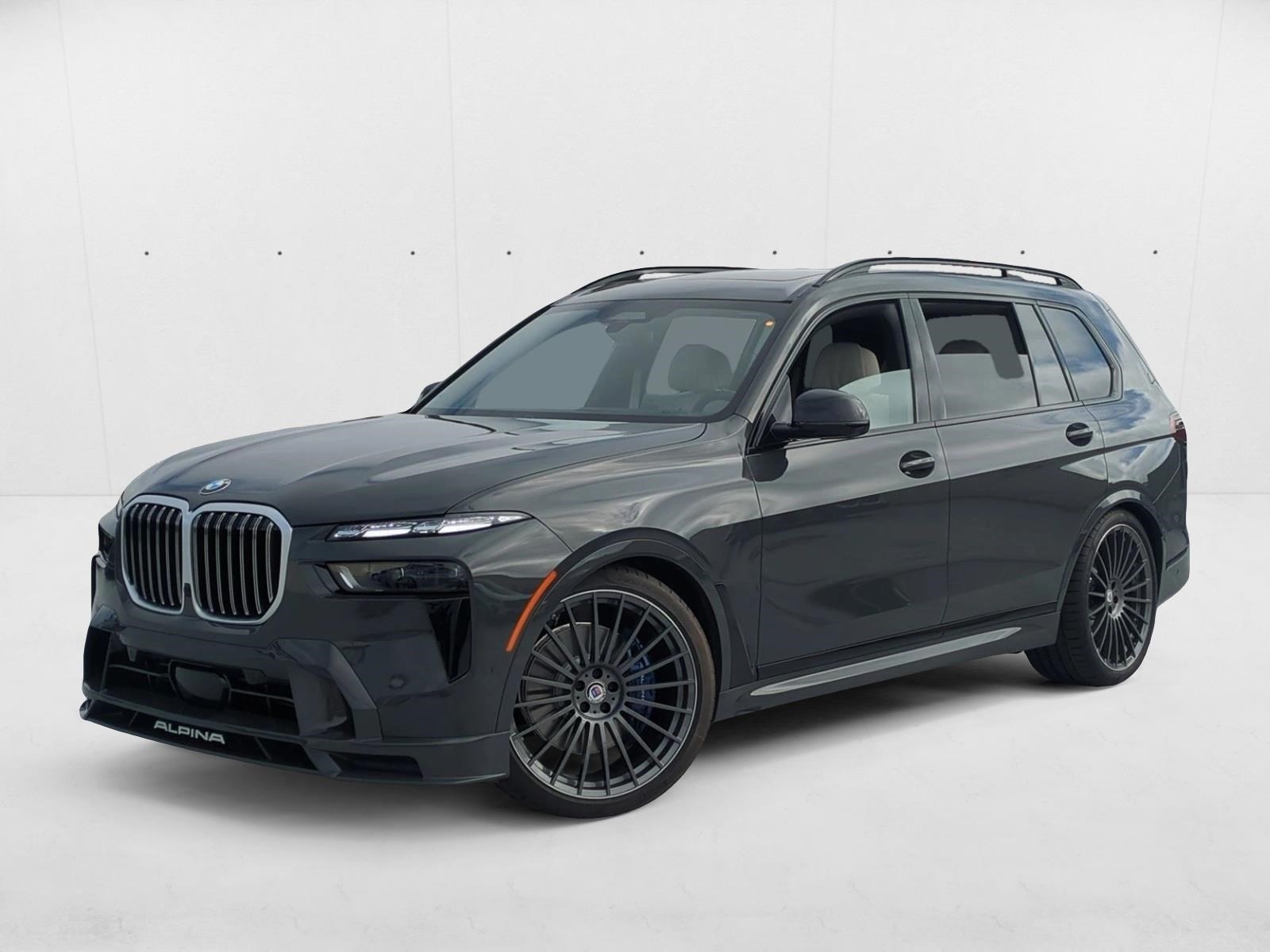 2026 BMW X7 ALPINA XB7's photo