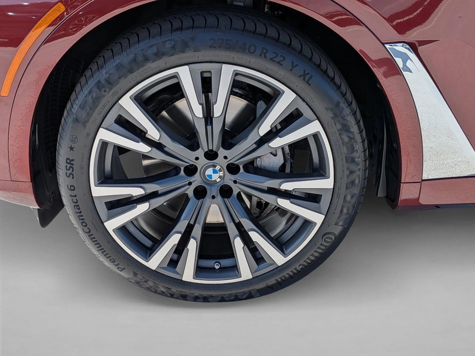 2025 BMW X7 40i - Photo 25