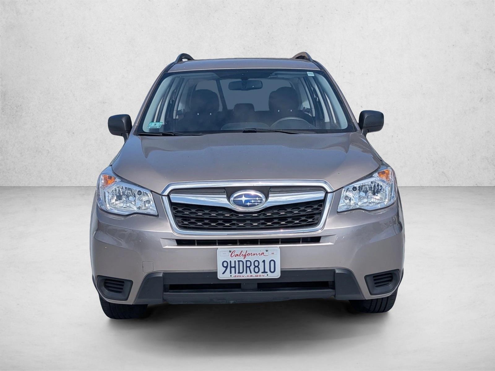 2016 Subaru Forester 2.5i photo 2