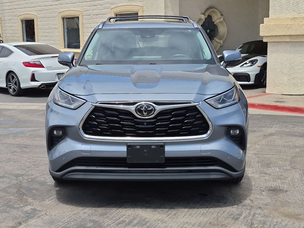 Used 2021 Toyota Highlander Limited SUV