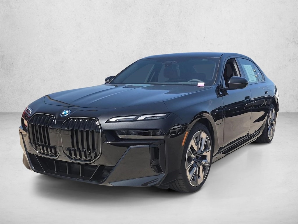 New 2026 BMW 750e xDrive Sedan