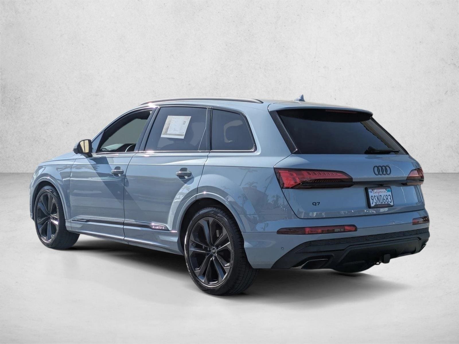 2025 Audi Q7 55 Premium photo 3