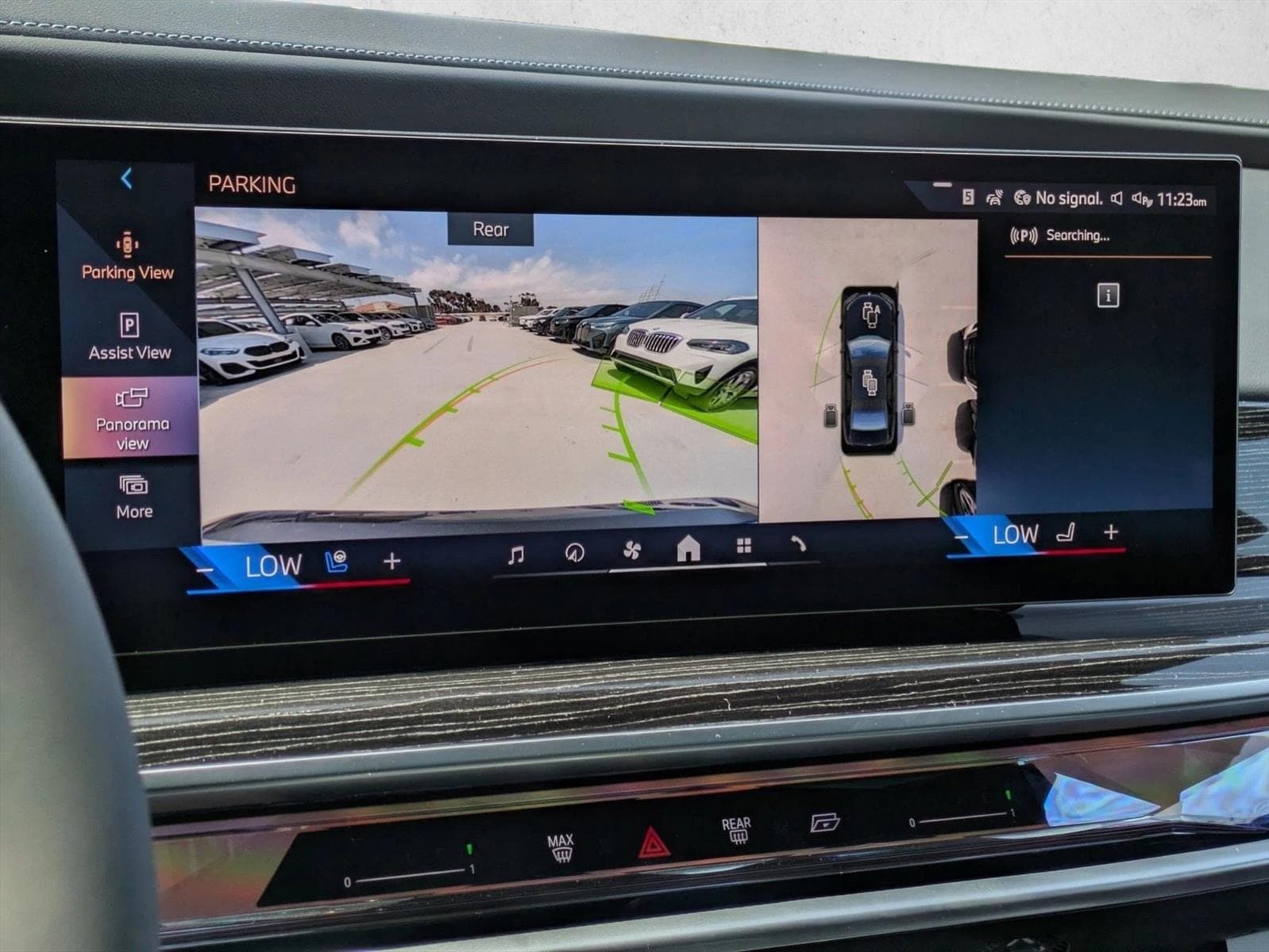 2025 BMW i7 60 - Photo 13