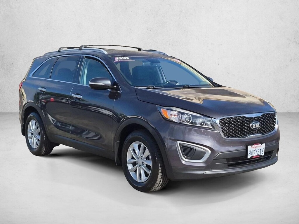 Used 2017 Kia Sorento 2.4L SUV
