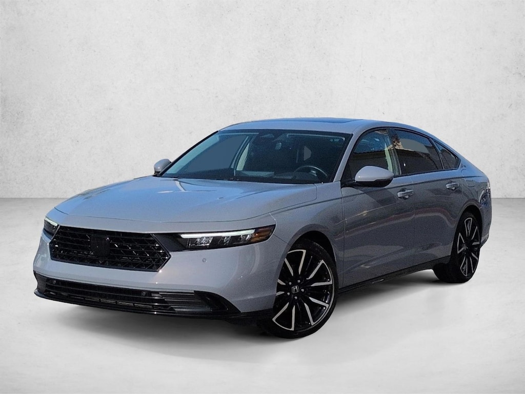 Used 2023 Honda Accord Hybrid Touring Sedan