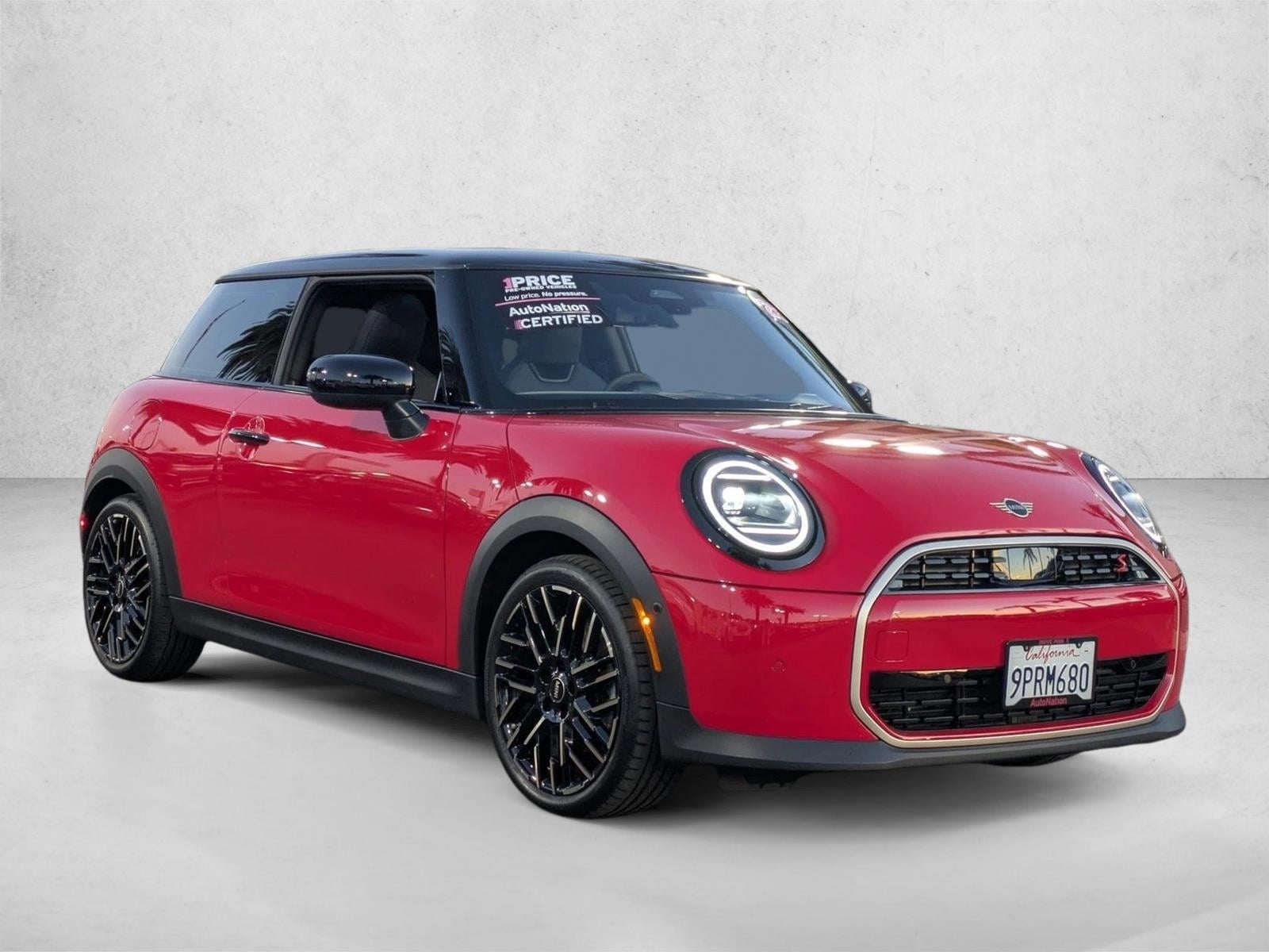 2025 MINI Hardtop 2 Door Cooper S photo 3
