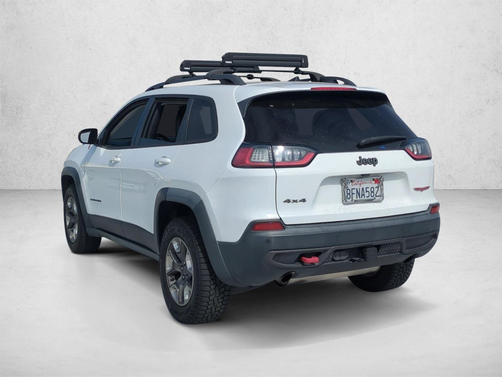 2019 Jeep Cherokee Trailhawk photo 2