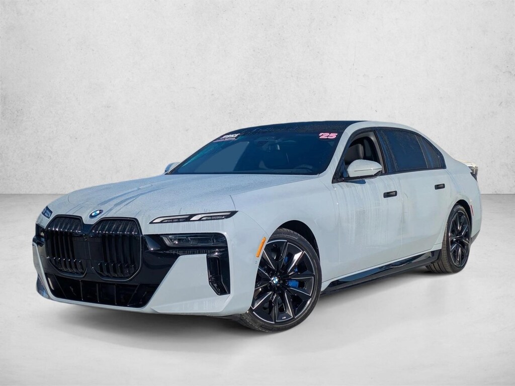 Used 2025 BMW i7 xDrive60 Sedan