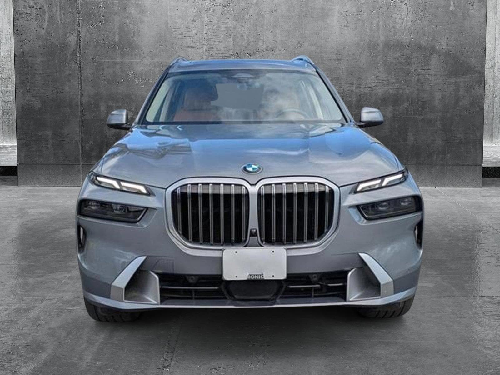 Used 2023 BMW X7 40i with VIN 5UX23EM00P9P81243 for sale in Carlsbad, CA