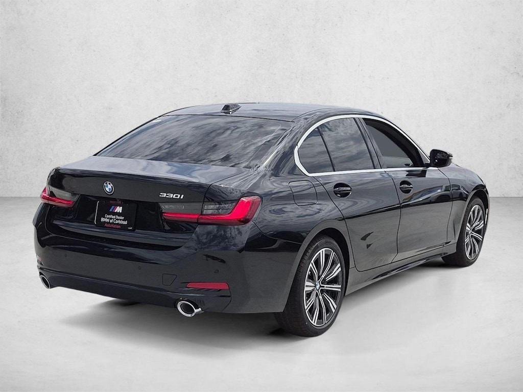 New 2026 BMW 330i Sedan