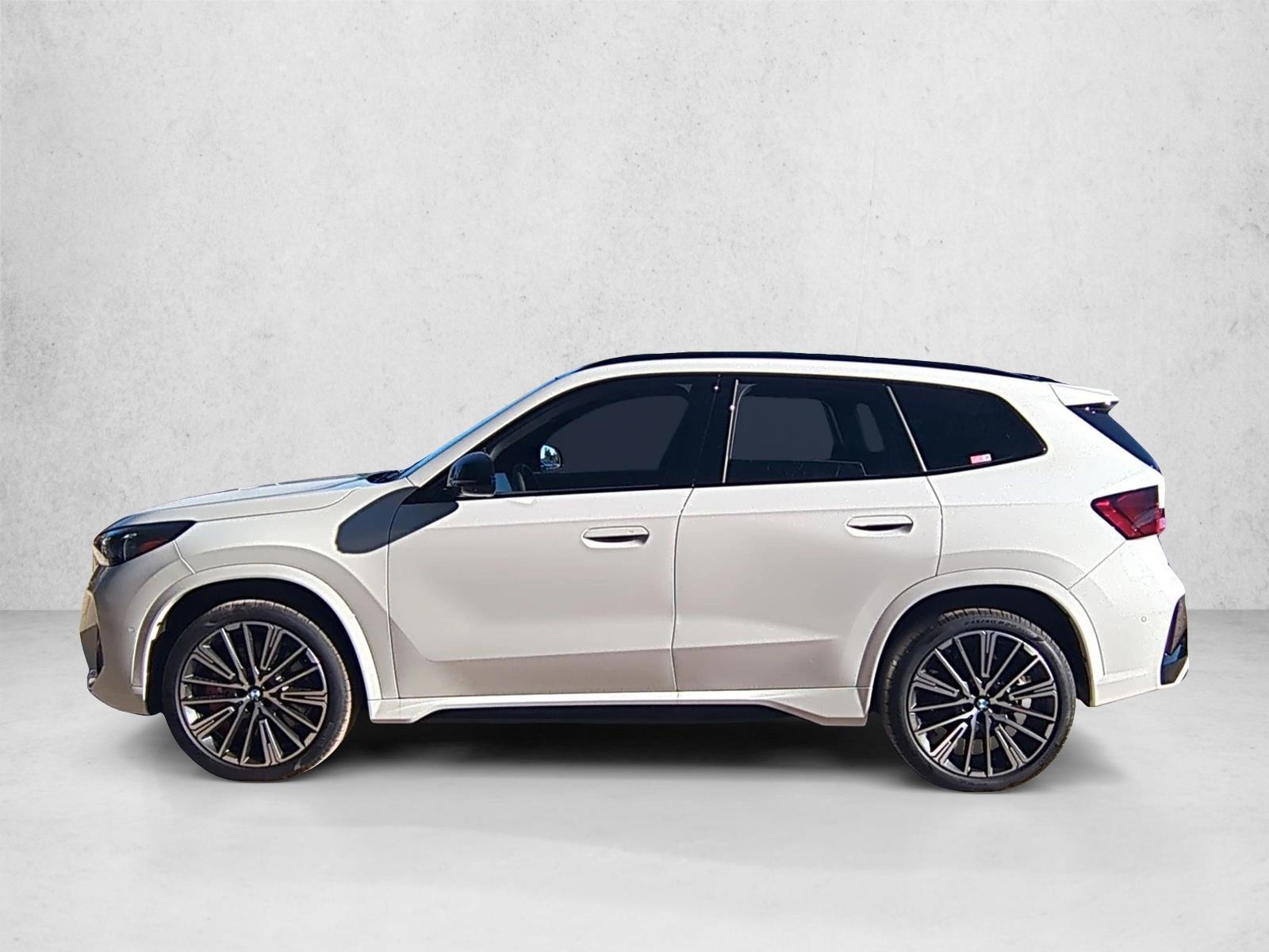 2026 Bmw X1 XDrive28i photo 2