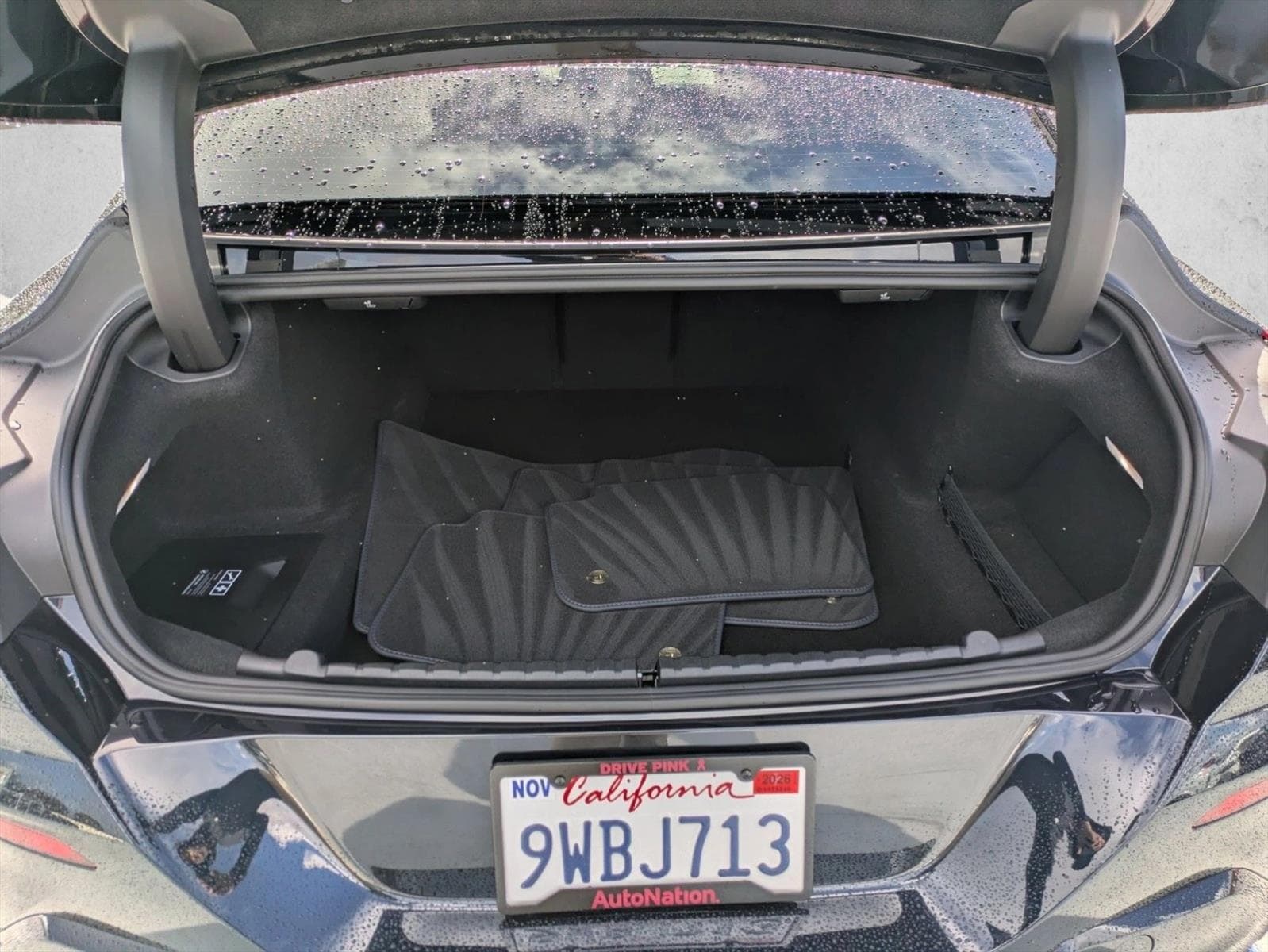 2025 BMW ALPINA B8 xDrive photo 5