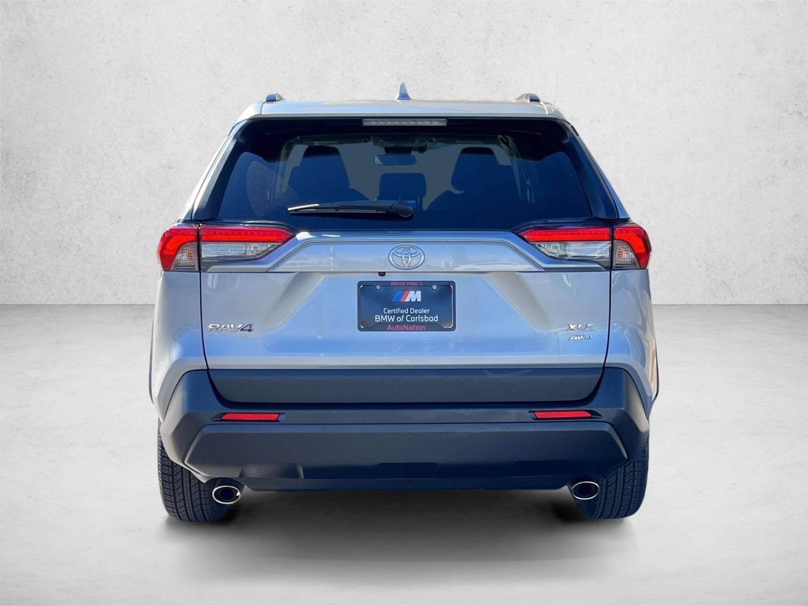 2024 Toyota RAV4 XLE photo 6