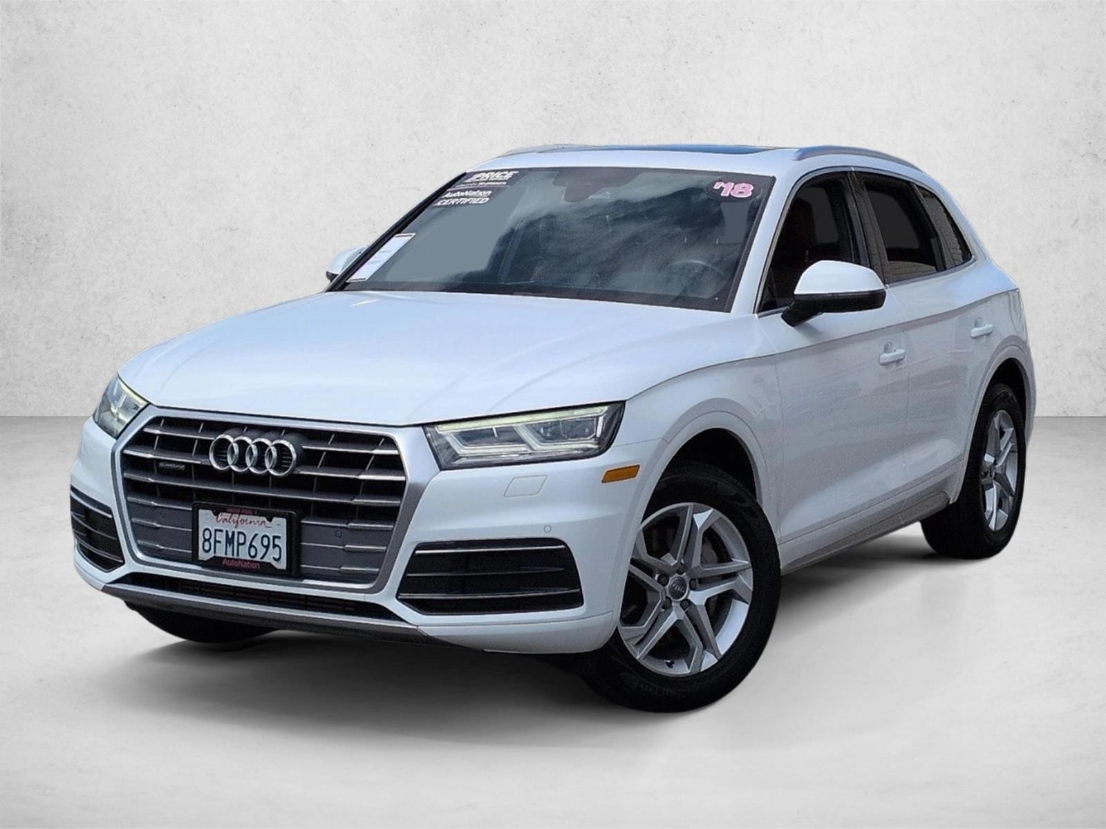 2018 Audi Q5 2.0T quattro S tronic Premium Plus's photo
