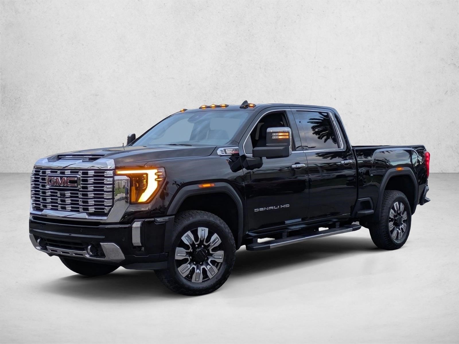 2025 GMC Sierra 3500HD Denali's photo