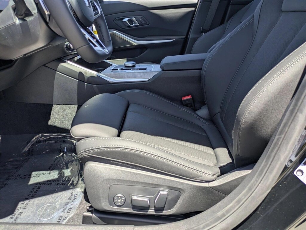 New 2026 BMW 330i Sedan