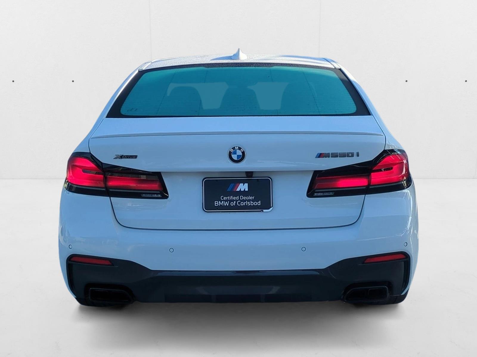 2022 Bmw M550i xDrive photo 4