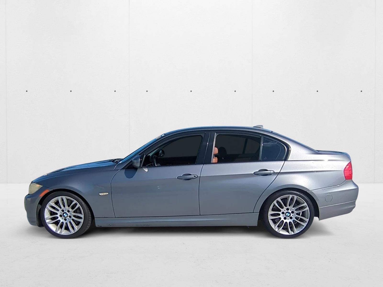 2011 Bmw 335d 3-Series photo 2