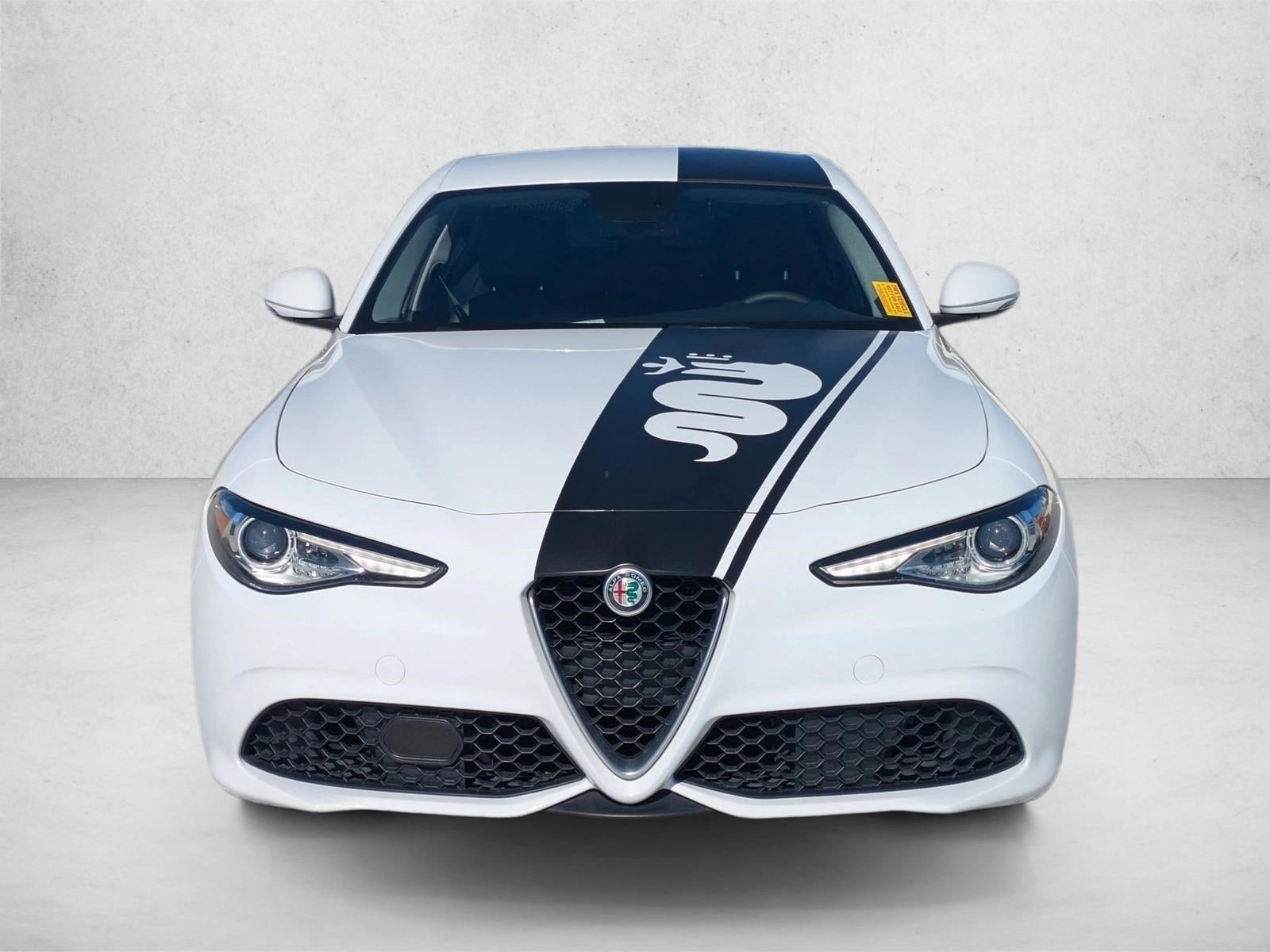 2017 Alfa Romeo Giulia Base