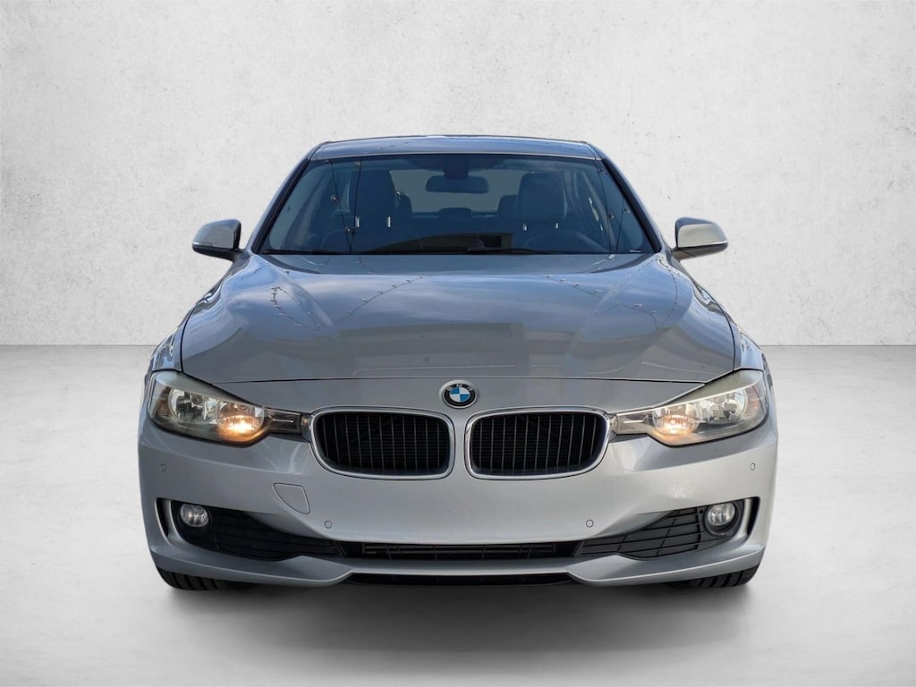 Used 2015 BMW 320i Sedan