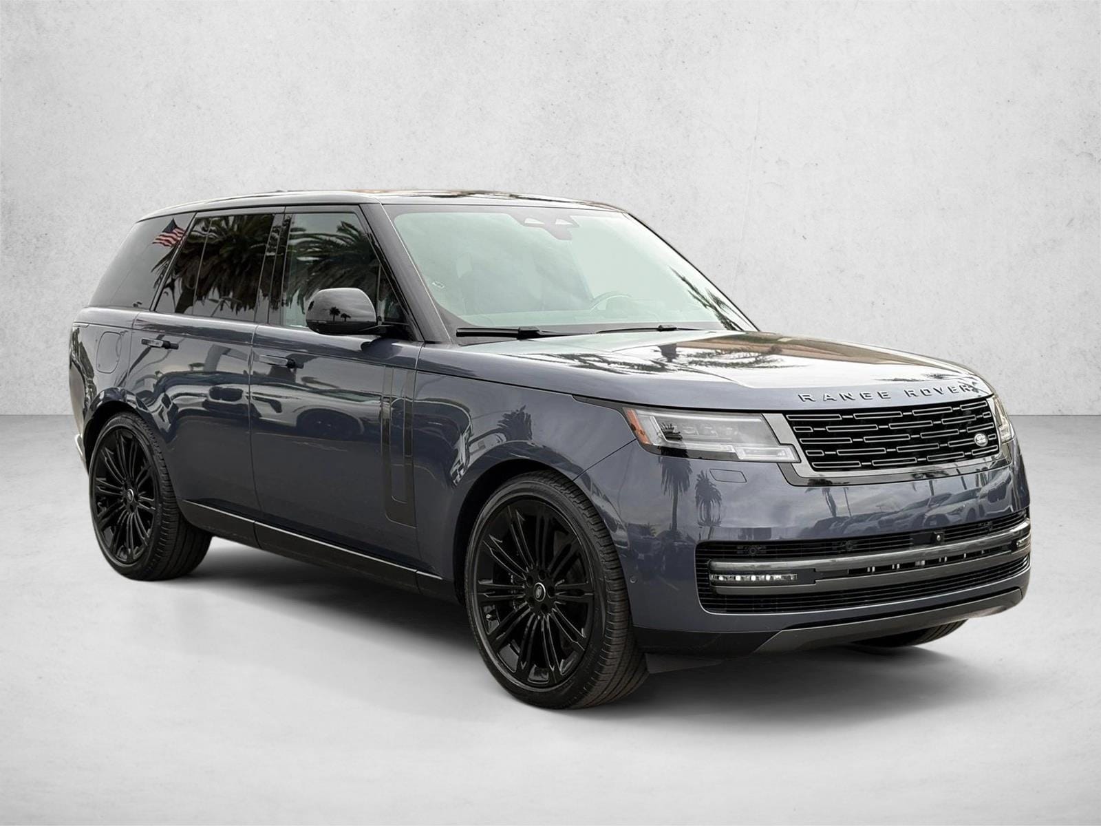 2024 Land Rover Range Rover P530 SE photo 3
