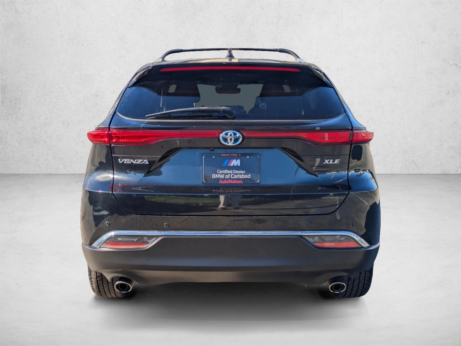 2023 Toyota Venza XLE photo 4